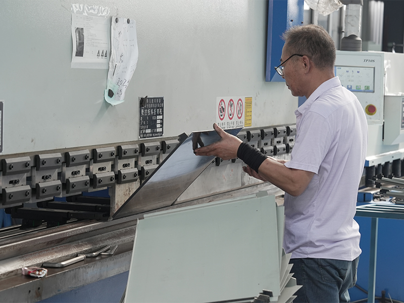 Gambaran Keseluruhan Kilang